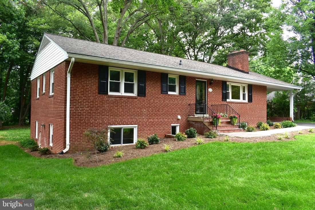House in Oakton, Virginia, United States 1 - 18505201