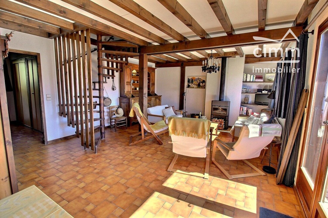 Chalet in Cordon, Auvergne-Rhône-Alpes, France 5 - 17724448