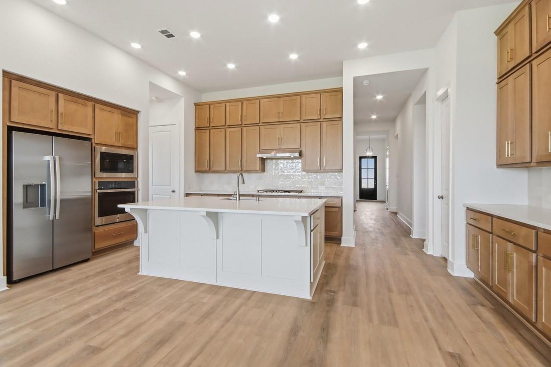 House in Conroe, Texas, United States 2 - 17209650
