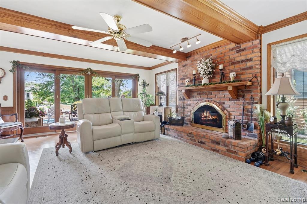 House in Gibraltar, Michigan, United States 5 - 18501991