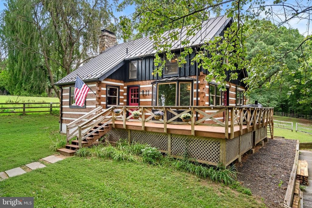House in Bluemont, Virginia, United States 2 - 18499675