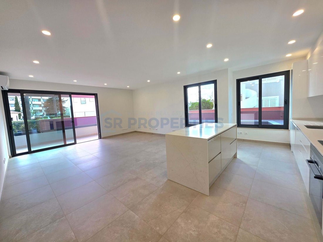 Apartment in Vilamoura, Quarteira, Algarve 3 - 18438170