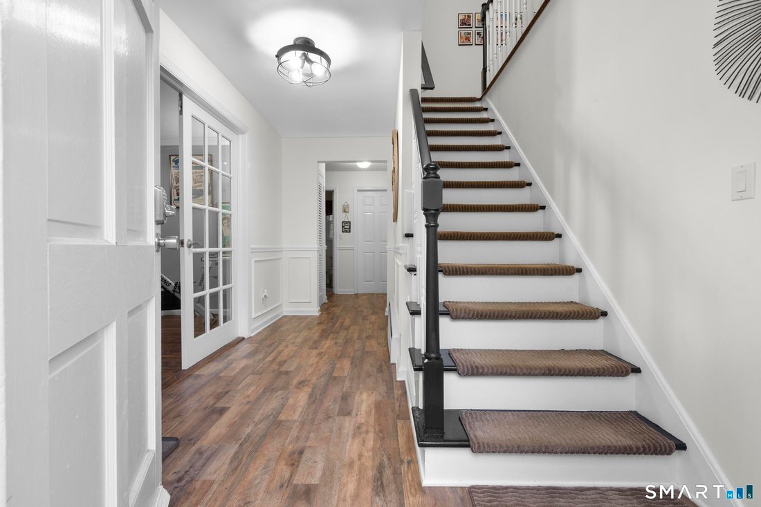 House in Wilton, Connecticut, United States 2 - 18503879