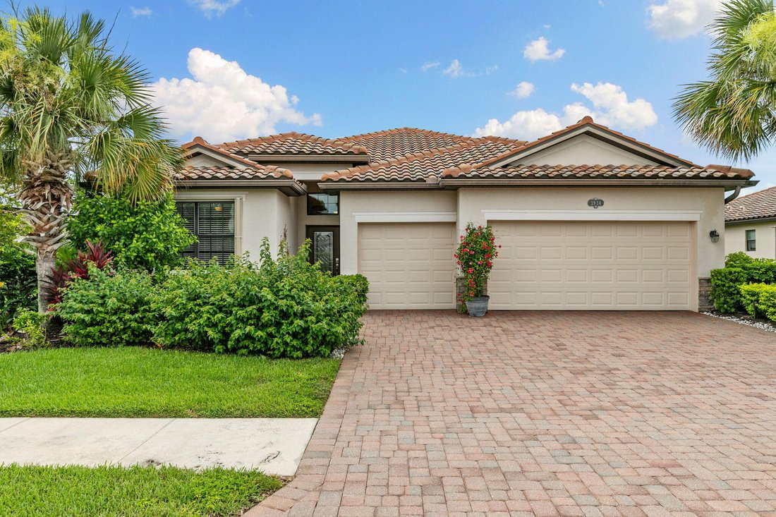 House in Naples, Florida, United States 3 - 18502437