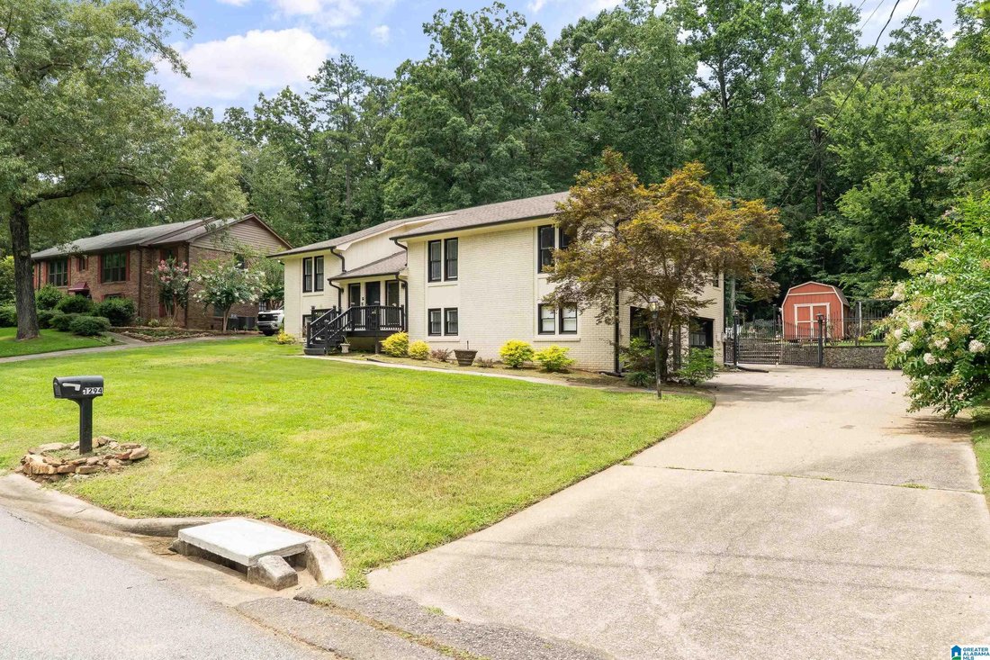 House in Hoover, Alabama, United States 4 - 18505436
