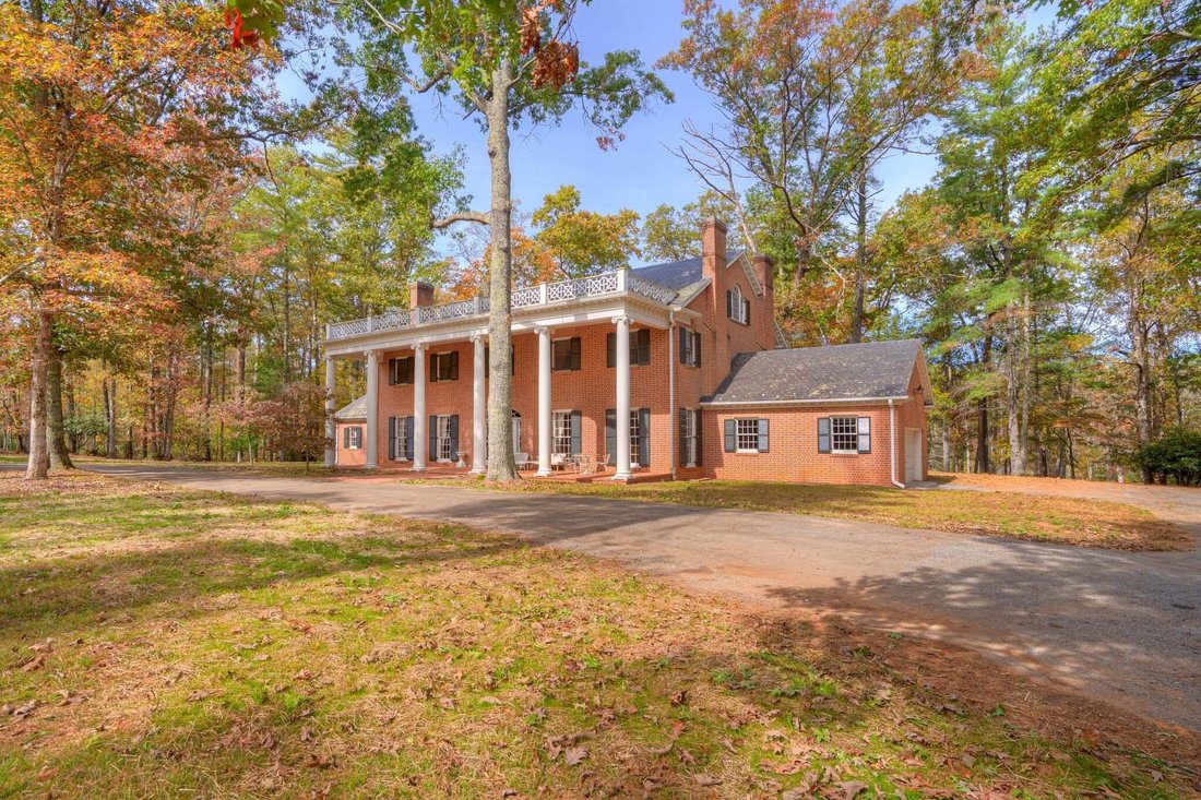 House in Floyd, Virginia, United States 3 - 18507387