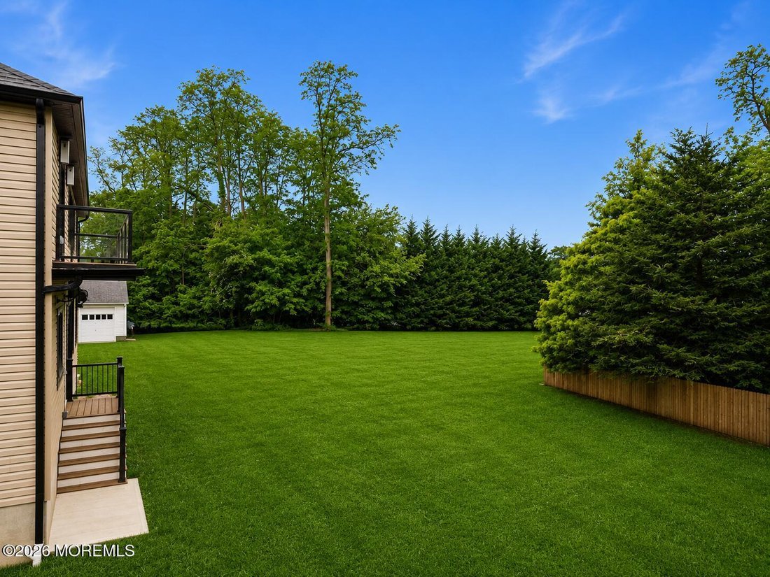 House in Marlboro Township, New Jersey, United States 5 - 18505319