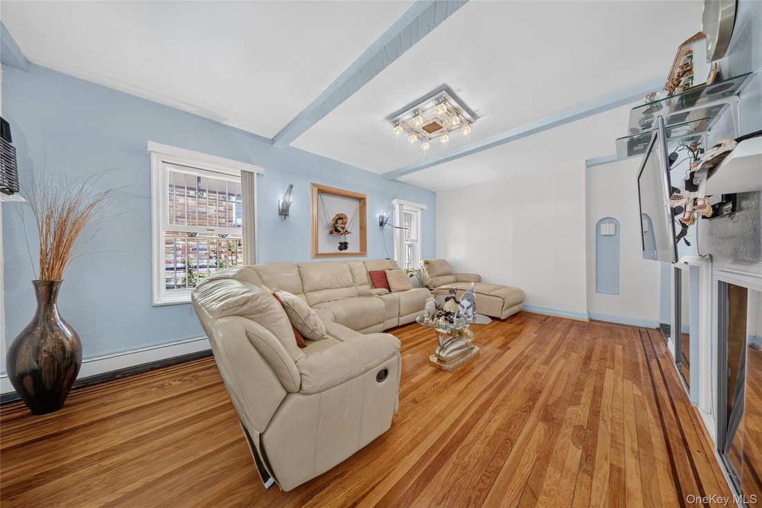 House in New York, New York, United States 4 - 18502012