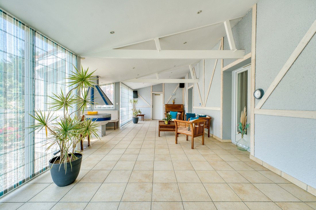 House in L'Houmeau, Nouvelle-Aquitaine, France 5 - 18503805