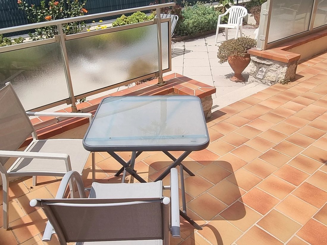 Apartment in Vaug, Villeneuve-Loubet, France 2 - 18502380
