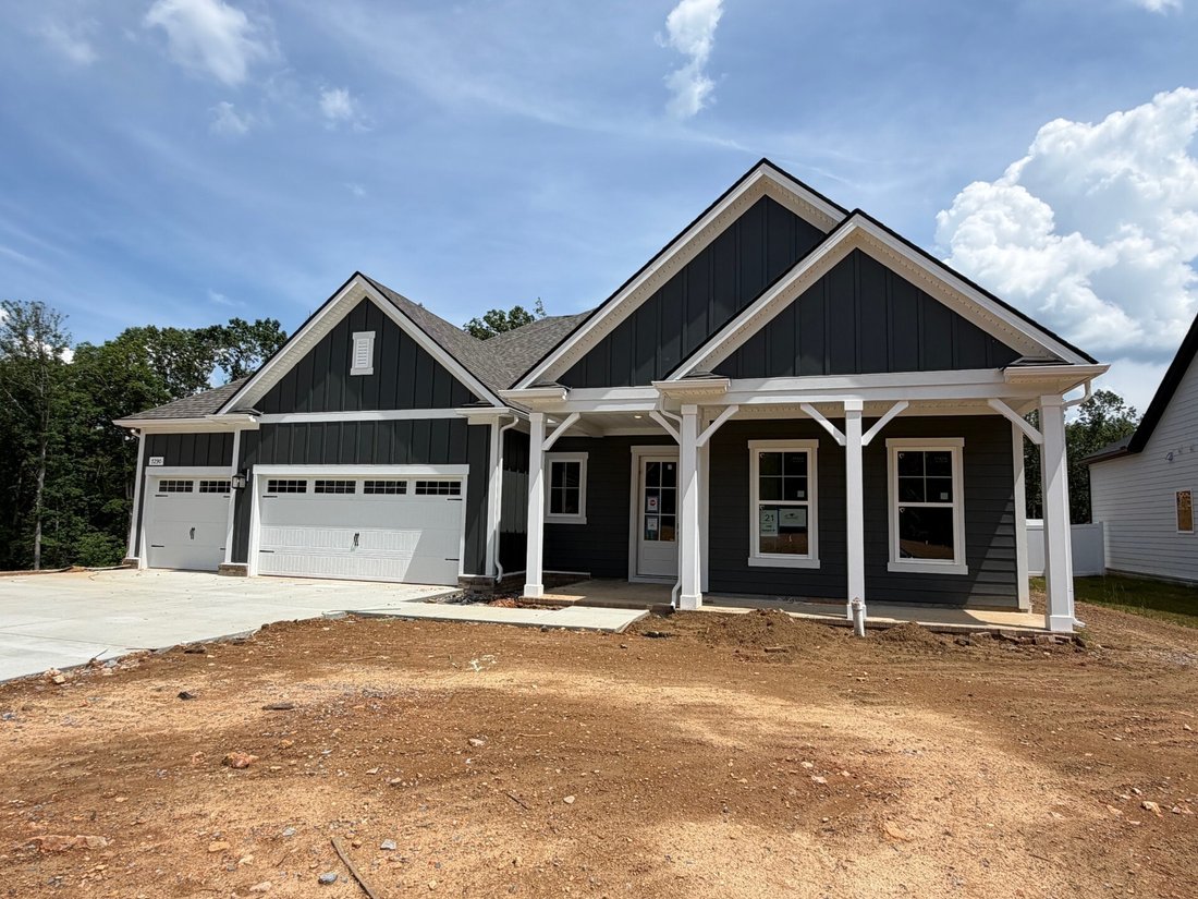 House in Bon Aqua, Tennessee, United States 2 - 18499938
