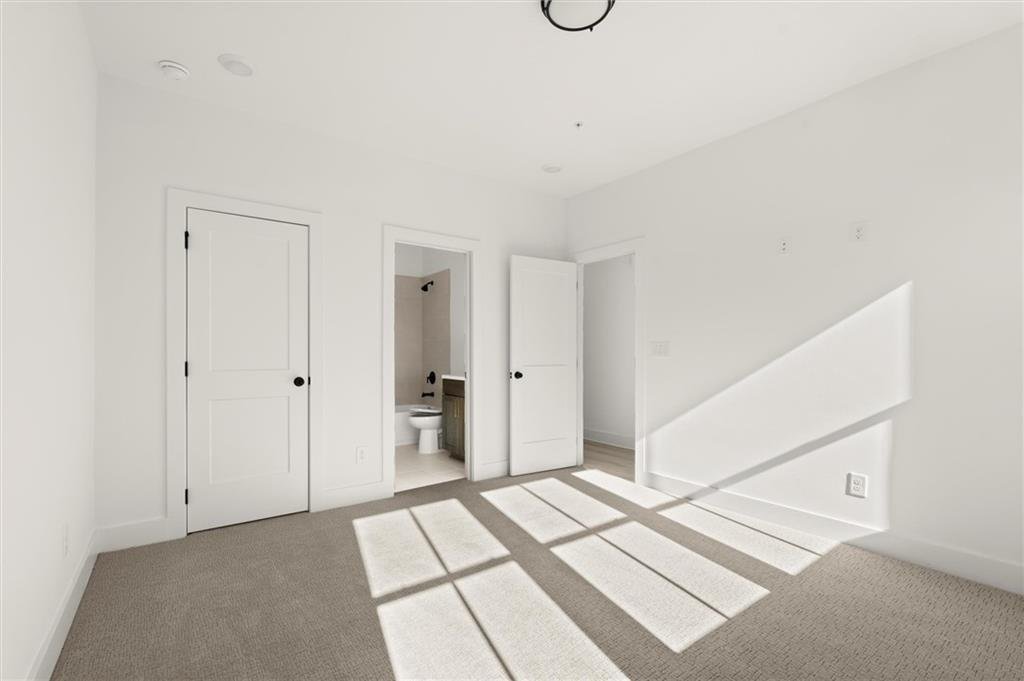 Townhouse in Alpharetta, Georgia, United States 5 - 18499557
