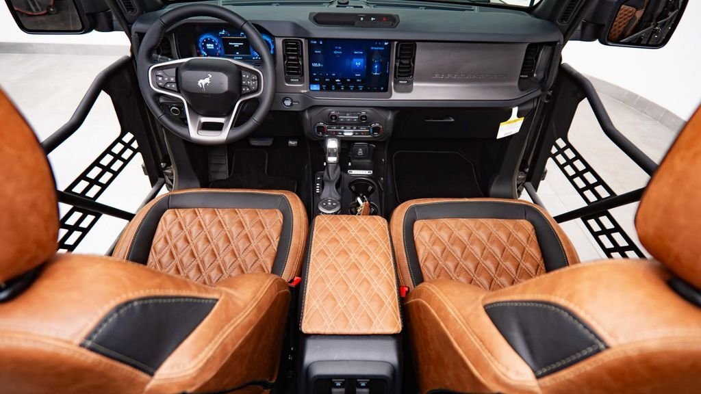 Ford Bronco 4X4 in Fort Lauderdale, FL, United States 4 - 18504155