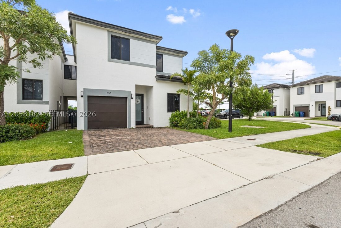 House in Miami, Florida, United States 3 - 18503082