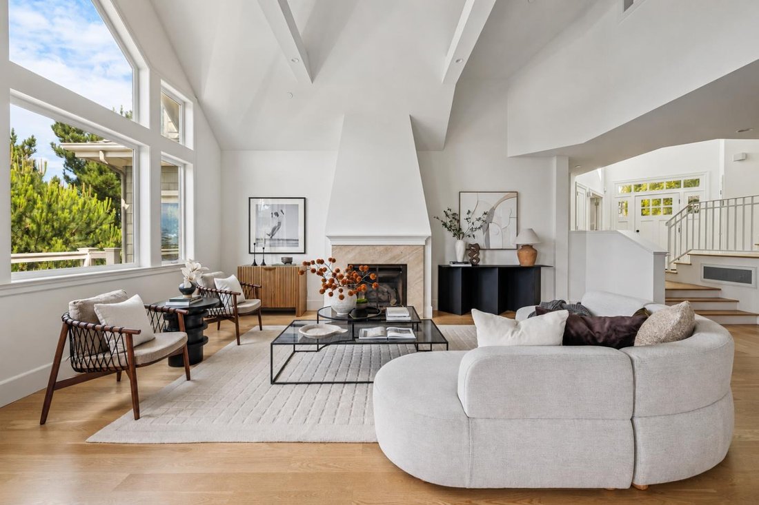 House in El Granada, California, United States 4 - 18502061
