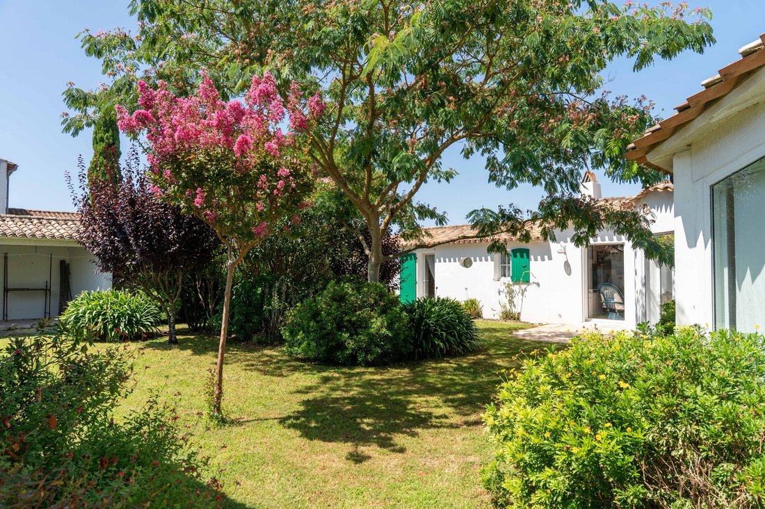 House in Le Bois-Plage-en-Ré, Nouvelle-Aquitaine, France 4 - 18498762