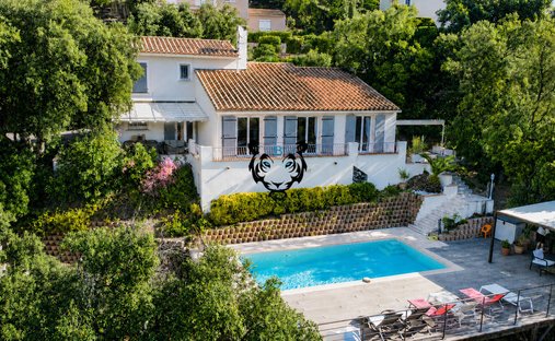 House in Ecarts, Roquebrune-sur-Argens, France 1
