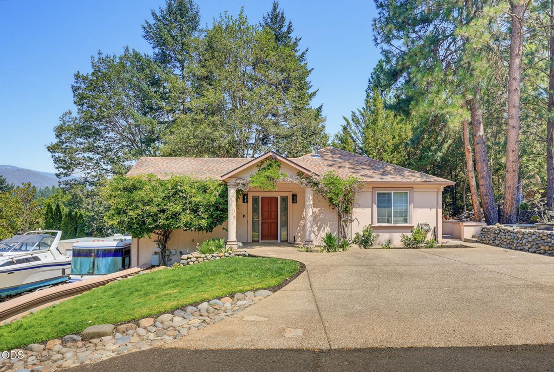 House in Applegate, Oregon, United States 1 - 18505027