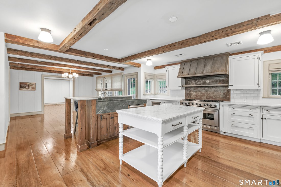 House in New Canaan, Connecticut, United States 3 - 18499555