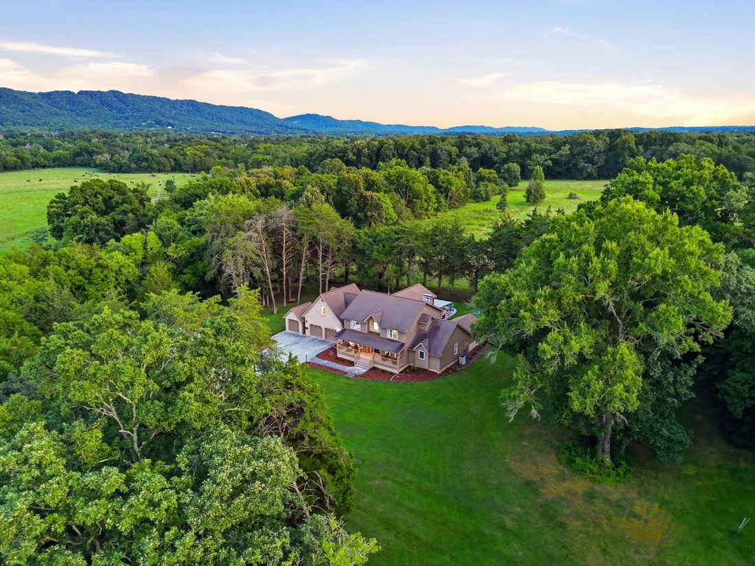 House in Ooltewah, Tennessee, United States 4 - 18505431