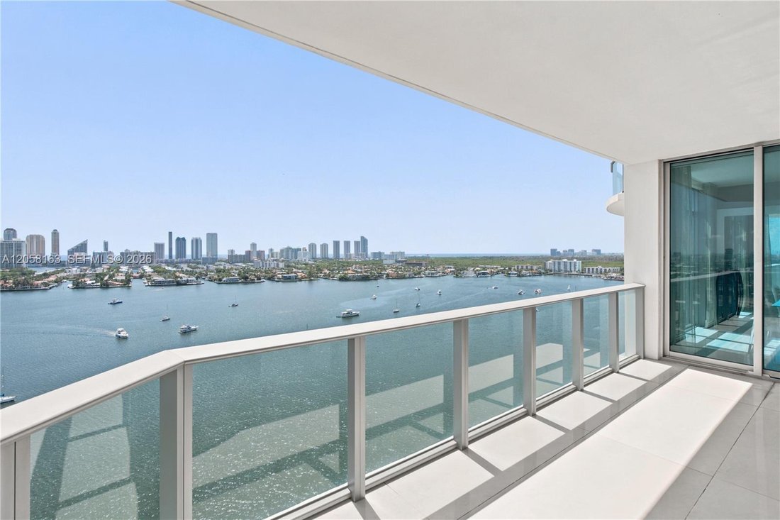 Condo in Golden Beach, Florida, United States 1 - 18503937
