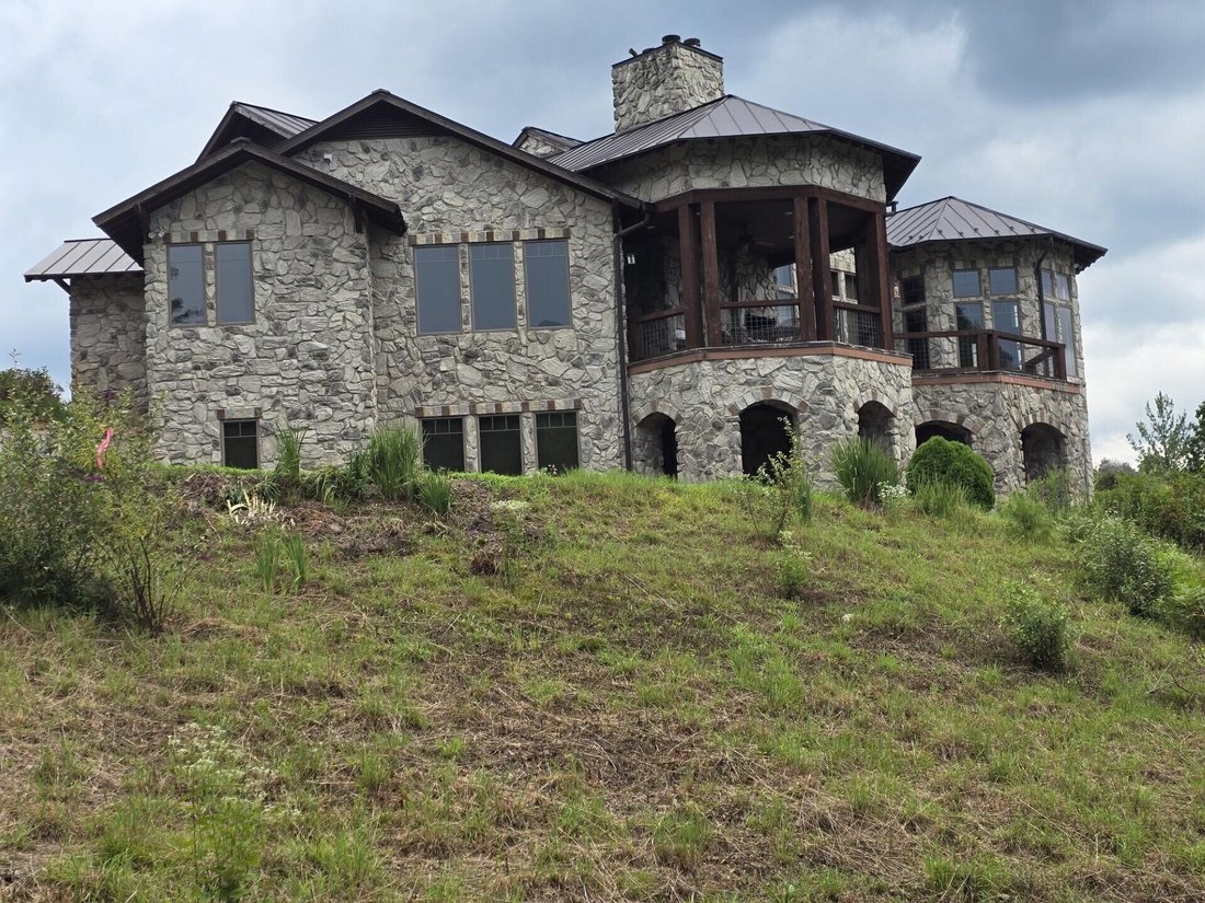 House in Hot Springs, Virginia, United States 2 - 18505498