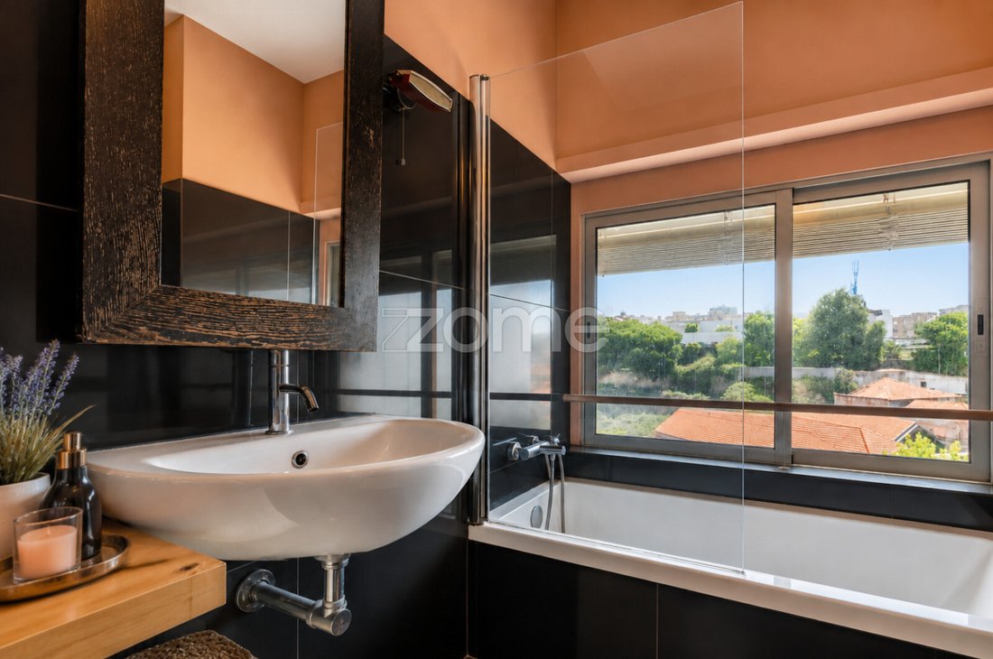 Wohnung in Lordelo do Ouro und Massarelos, Distrikt Porto, Portugal 4 - 18504073