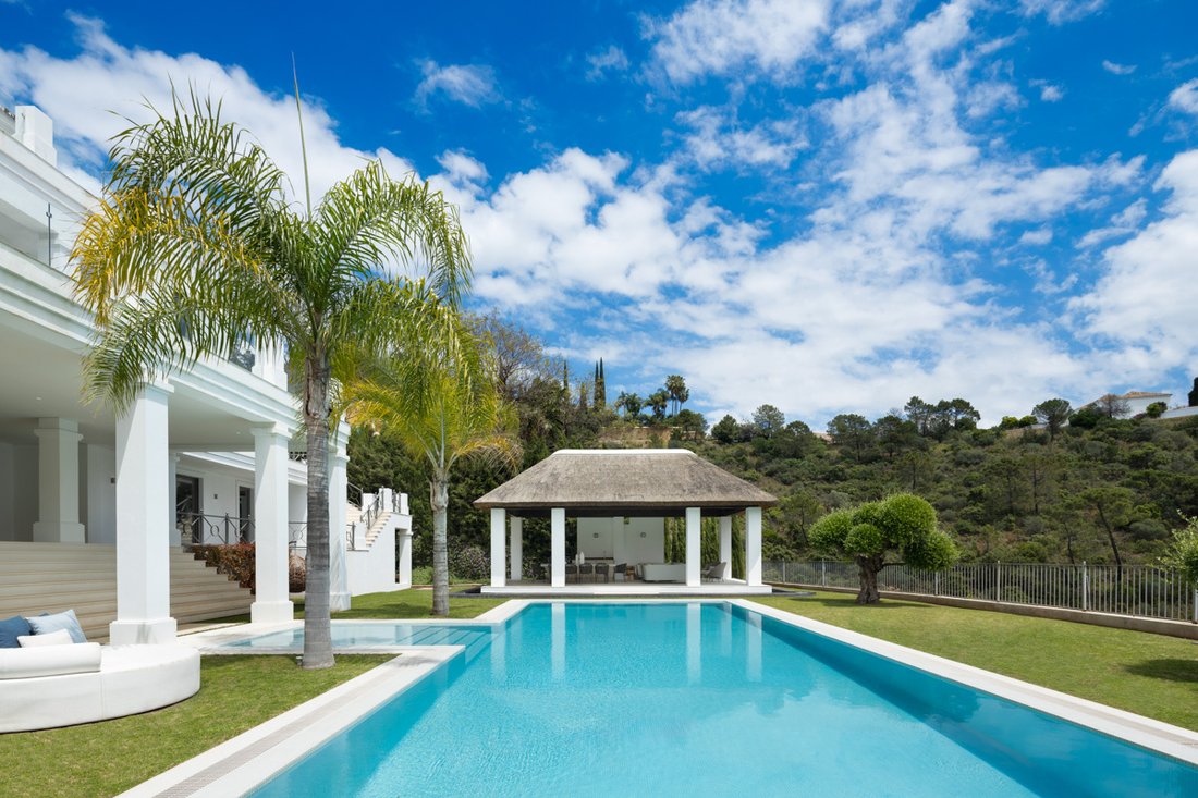 Villa a Benahavís, Andalusia, Spagna 2 - 18499290