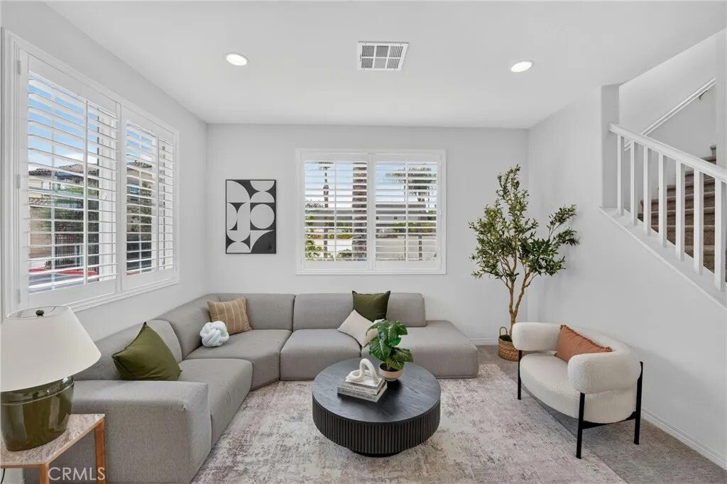 House in Placentia, California, United States 5 - 18499198