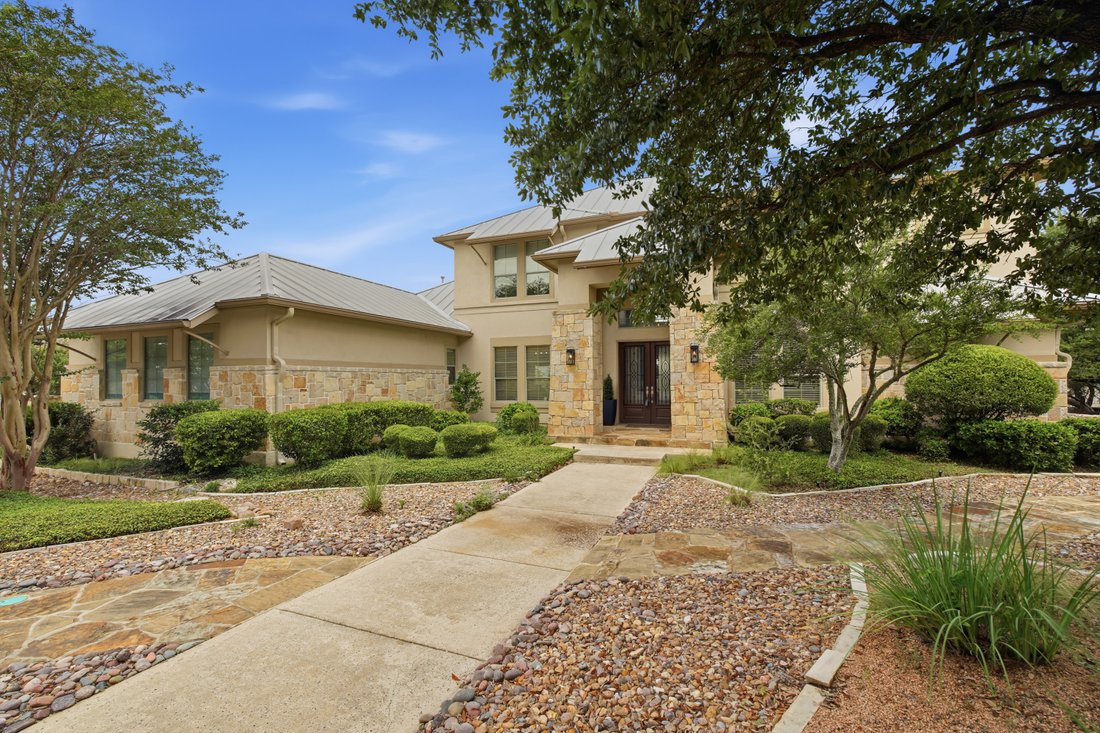 House in Helotes, Texas, United States 4 - 18501323