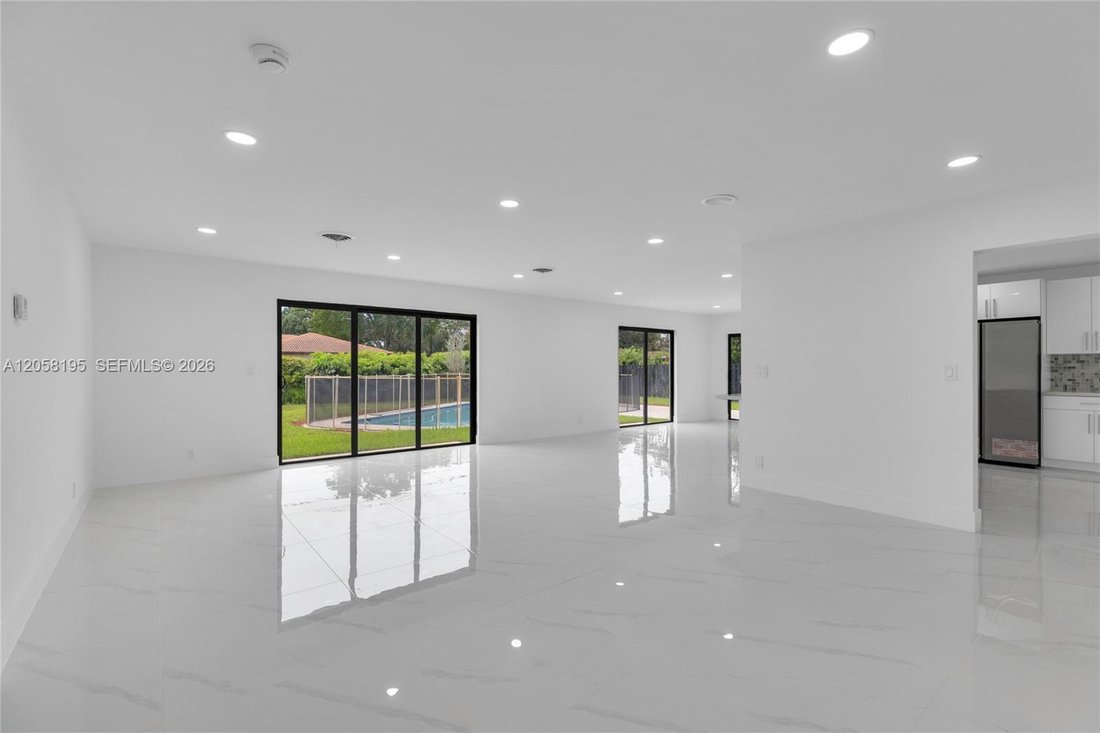 House in Plantation, Florida, United States 3 - 18500392