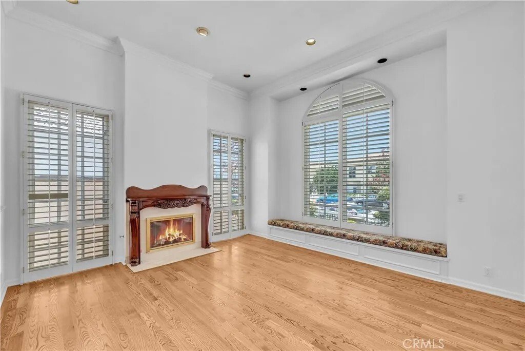 Condo in Signal Hill, California, United States 5 - 18167240