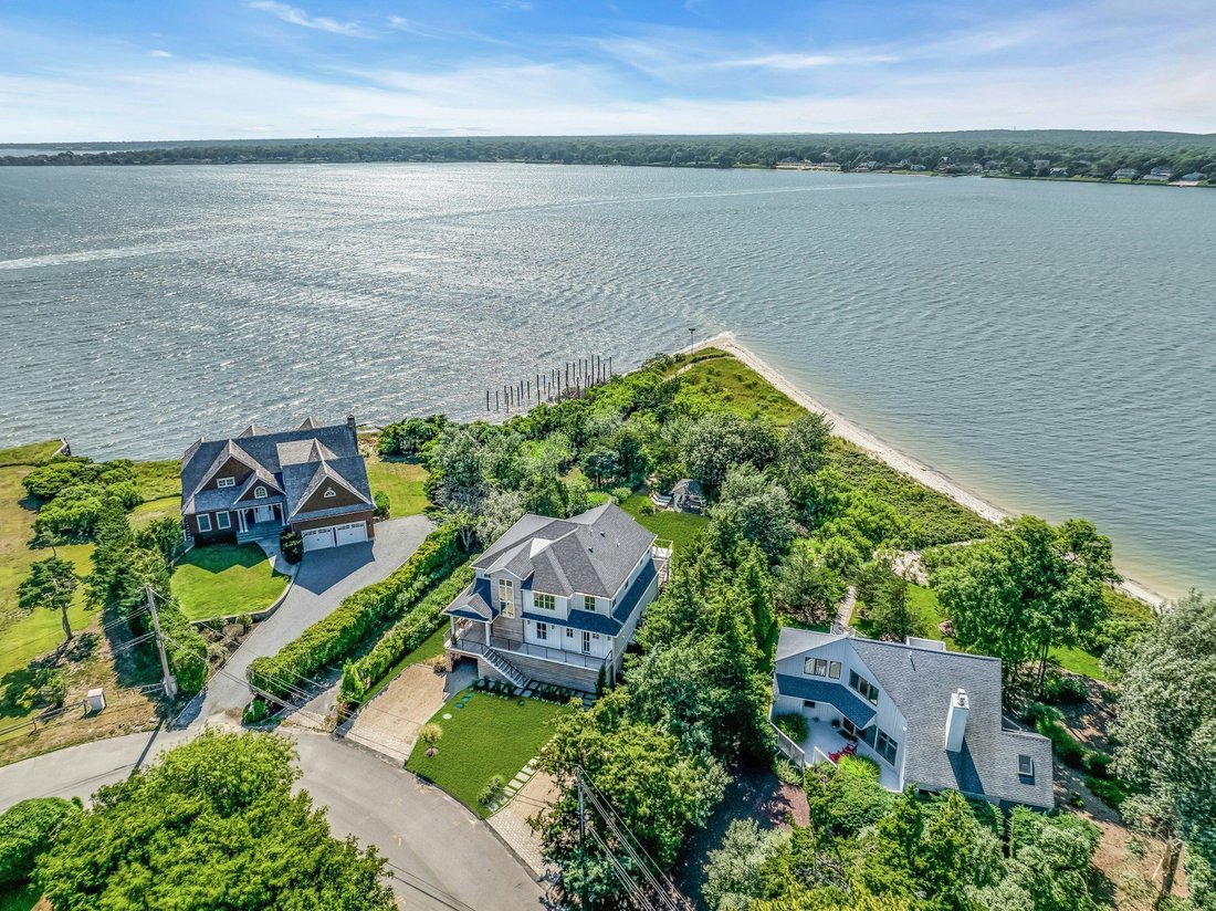 House in Hampton Bays, New York, United States 1 - 18503912