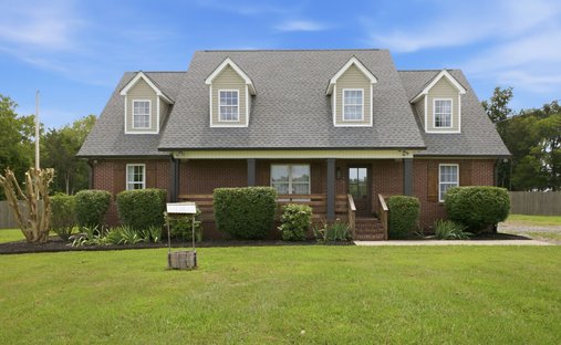 House in Chapel Hill, Tennessee, United States 1