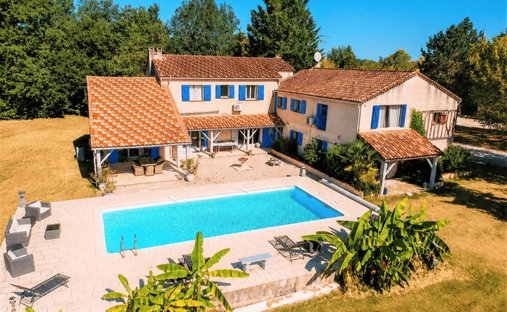House in Villeréal, Nouvelle-Aquitaine, France 1