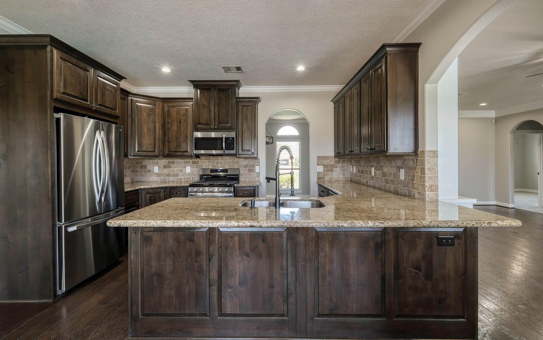 House in Sealy, Texas, United States 3 - 18500257