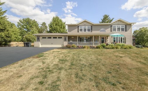 House in Lauderdale Lakes, Wisconsin, United States 1