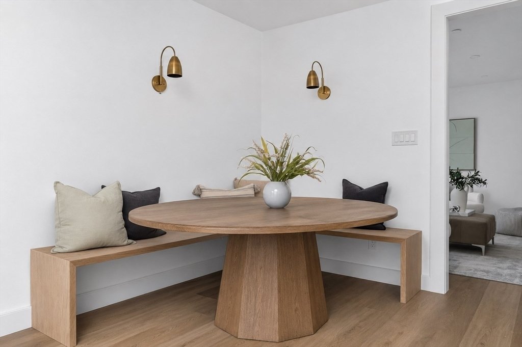 Condo in Somerville, Massachusetts, United States 5 - 18499767