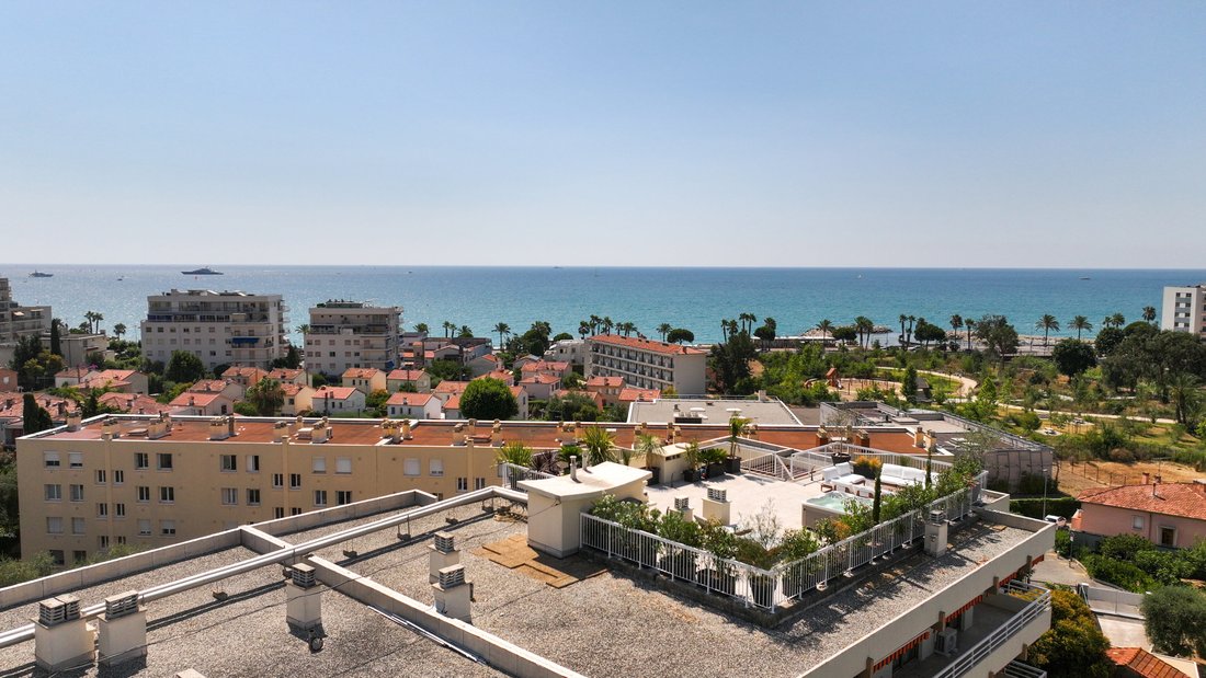 Apartment in Val de Cagne-Colline Route de Vence, Cagnes-sur-Mer, France 1 - 18010192