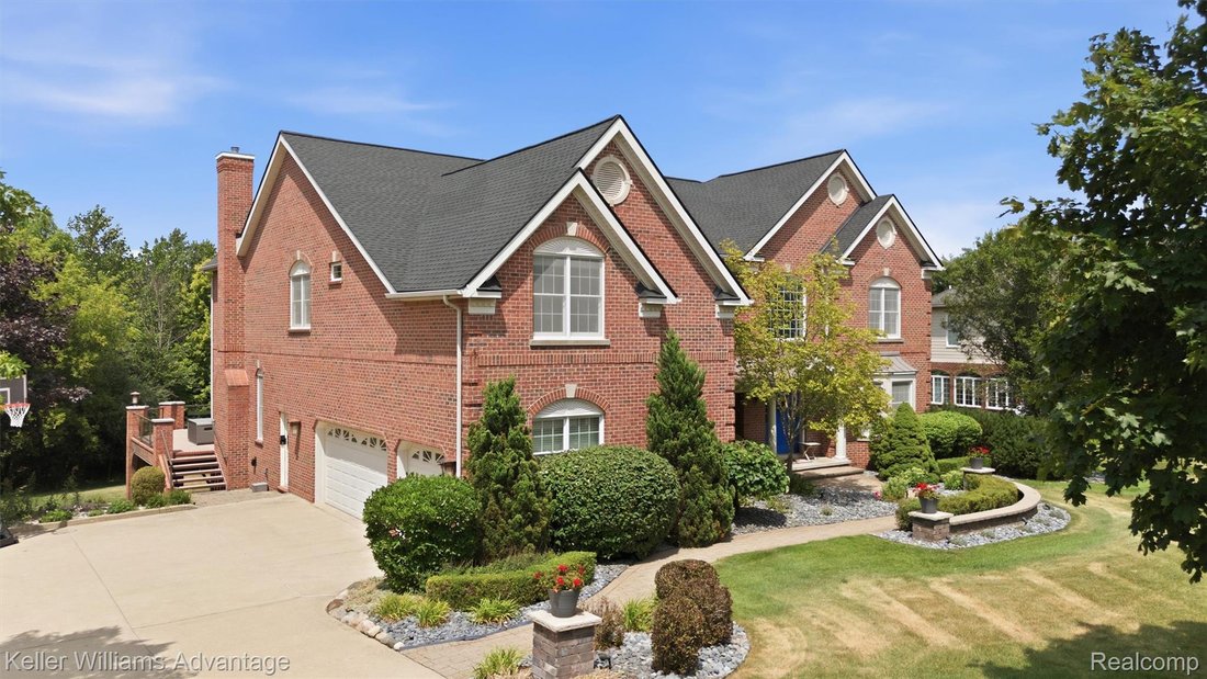 House in Township of Northville, Michigan, United States 2 - 18499797