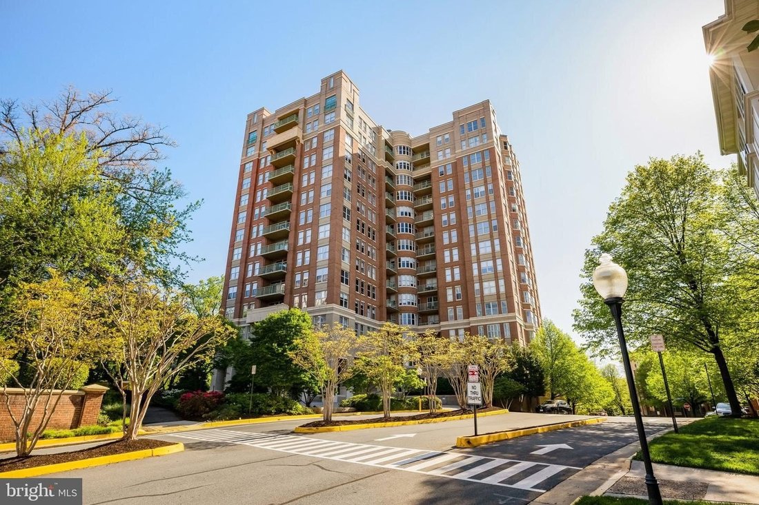 House in Reston, Virginia, United States 1 - 18505255