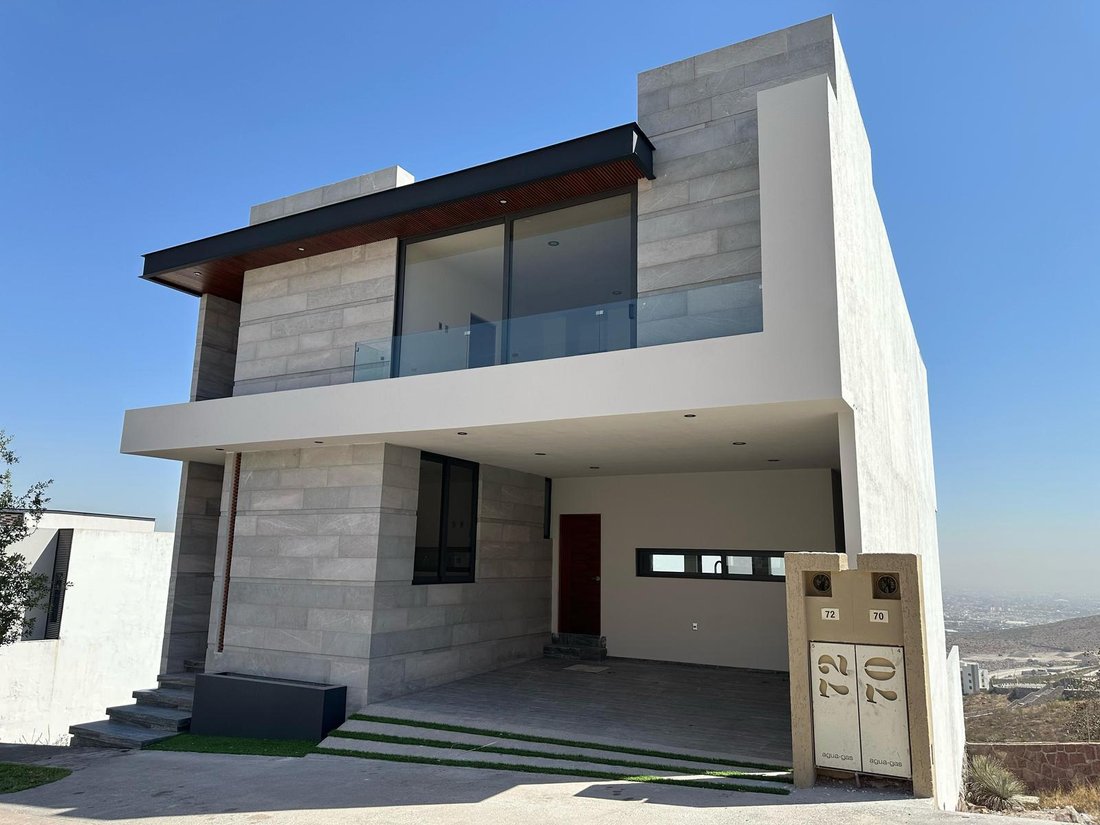 House in Pozos, San Luis Potosi, Mexico 1 - 18500580