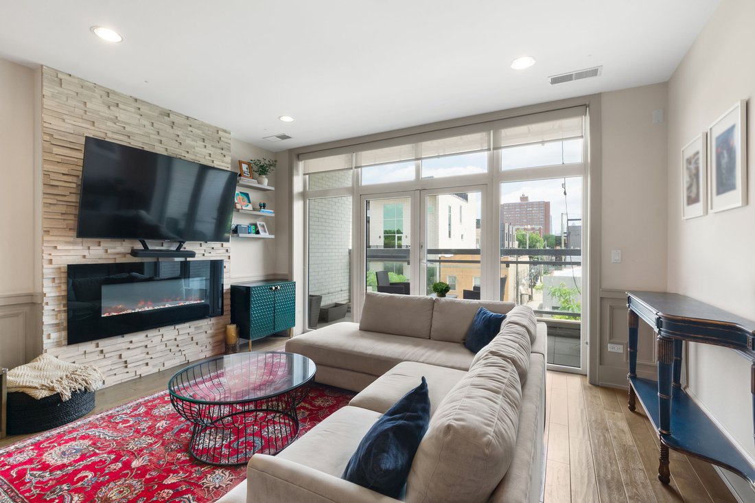 Condo in Chicago, Illinois, United States 2 - 18499432