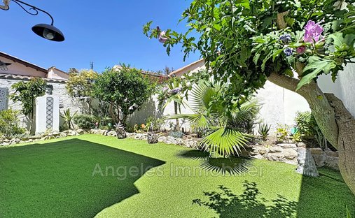 Villa in Gabelle-Courcettes-Les Clos, Vallauris, Frankreich 1