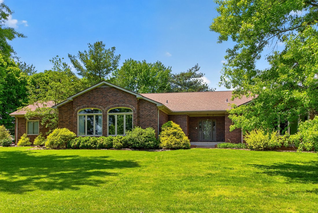 House in Paris, Kentucky, United States 1 - 18498882