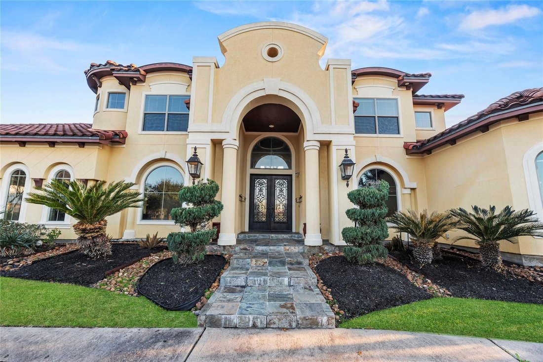 House in Houston, Texas, United States 4 - 18500192