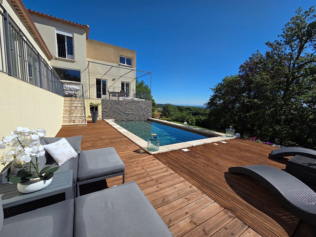 Villa in Ouest, Rochefort-du-Gard, France 2 - 16635248