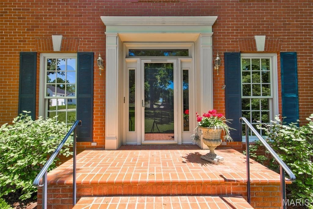 House in Kirkwood, Missouri, United States 4 - 18504805