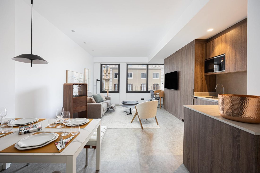 Apartment in Eixample, Barcelona, Spain 2 - 18499972