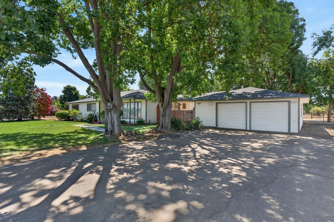 House in Elk Grove, California, United States 1 - 18503355